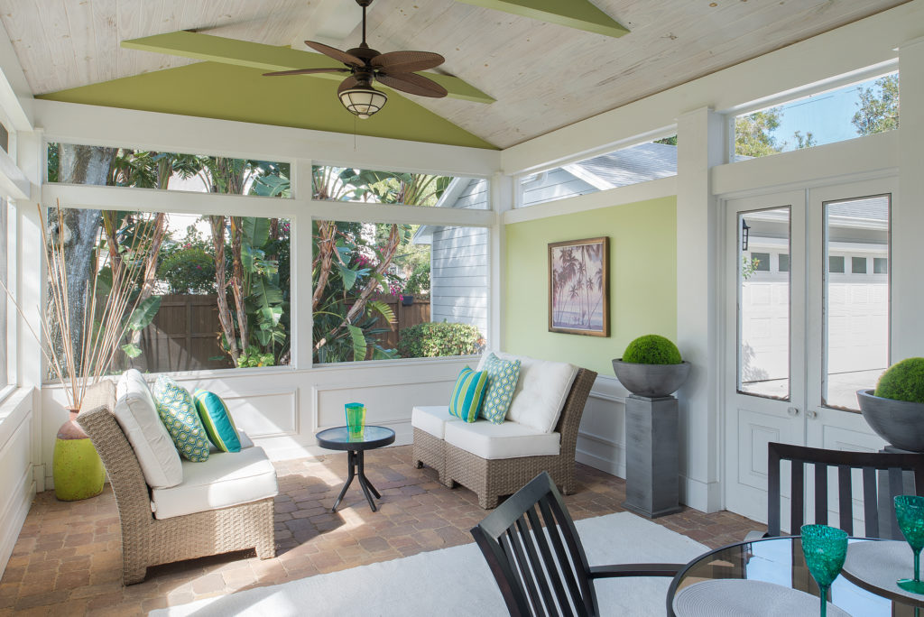 outdoor home staging